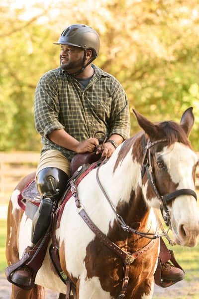 Chris Gordon riding horse